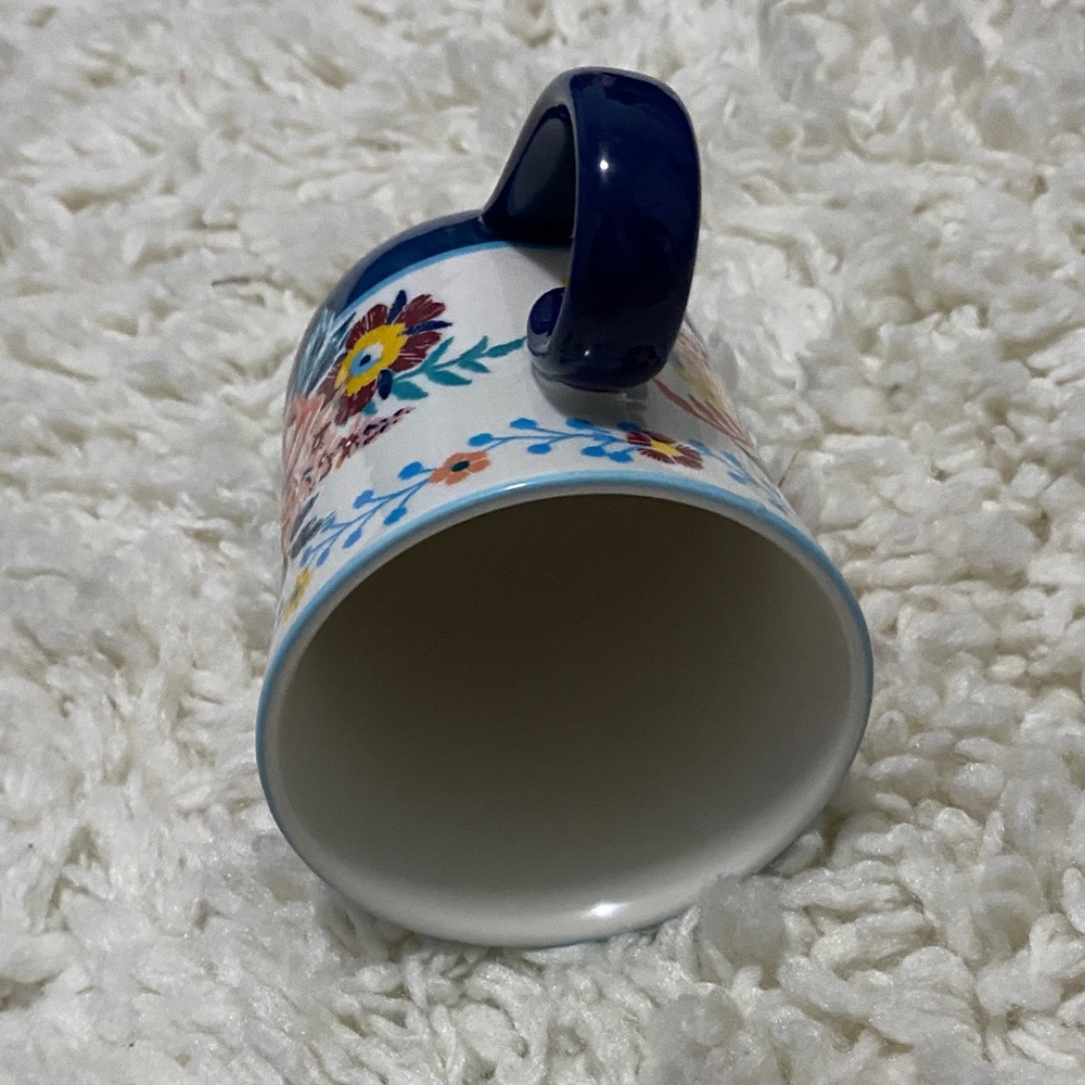 The Pioneer Woman Floral Mug with Navy Handle - Picture 16 of 16